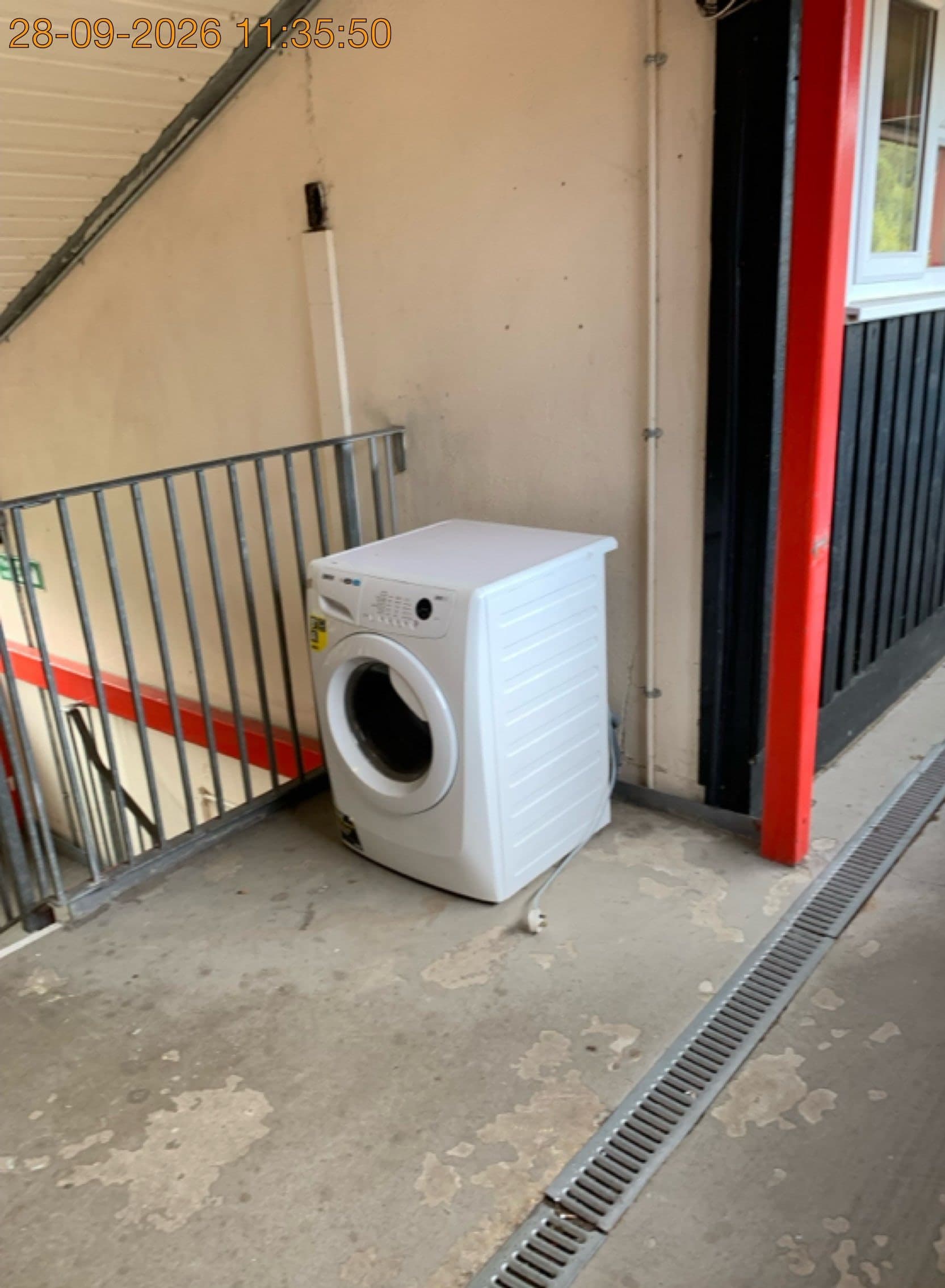 How to Dispose of a Washing Machine or Oven