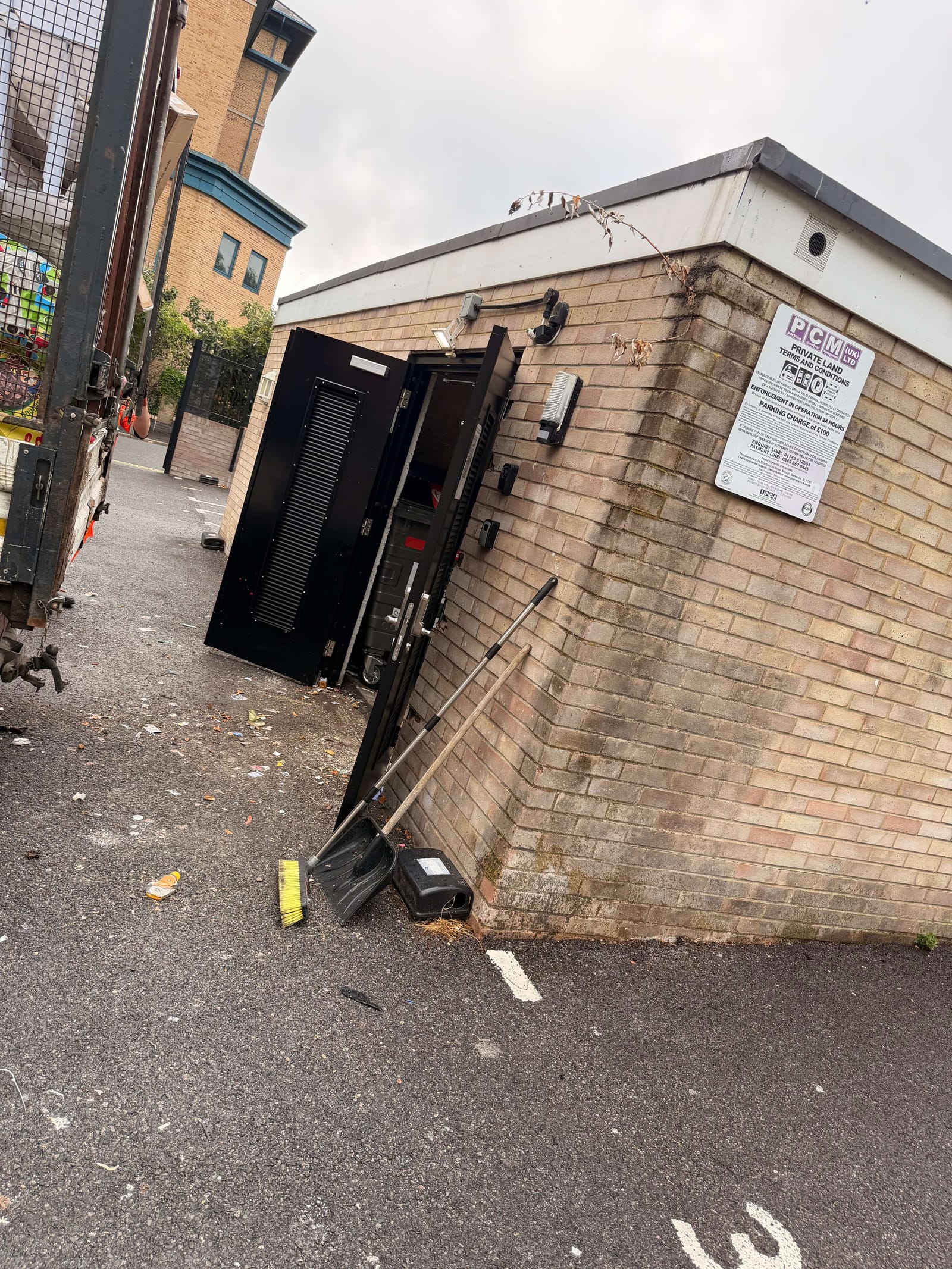 Office Clearance in Ascot, Berkshire