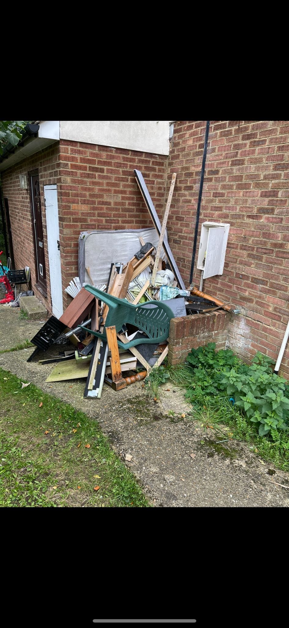 House clearance, Aylesbury before clearance